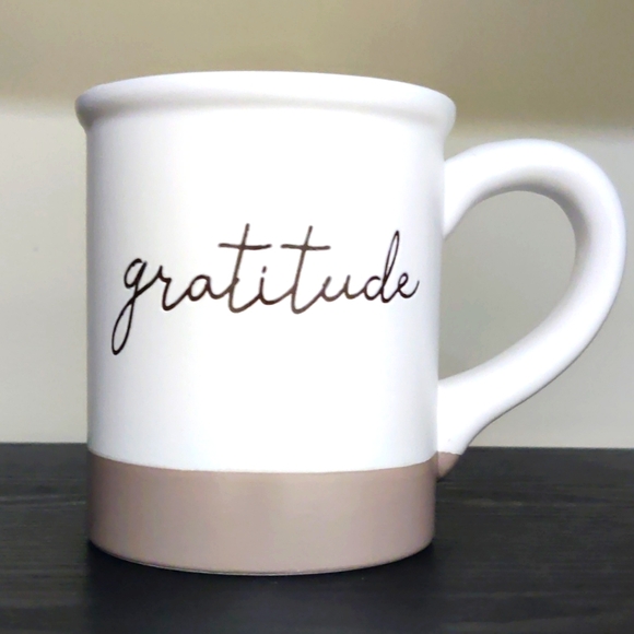 New! 19 OZ Gratitude Mug - Picture 1 of 1